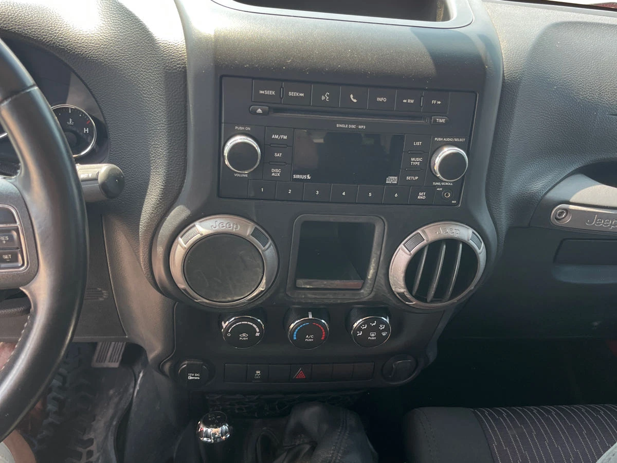 Jeep Wrangler * CARFAX * БЕЗ ПЪРВОНАЧАЛНА ВНОСКА - изображение 9