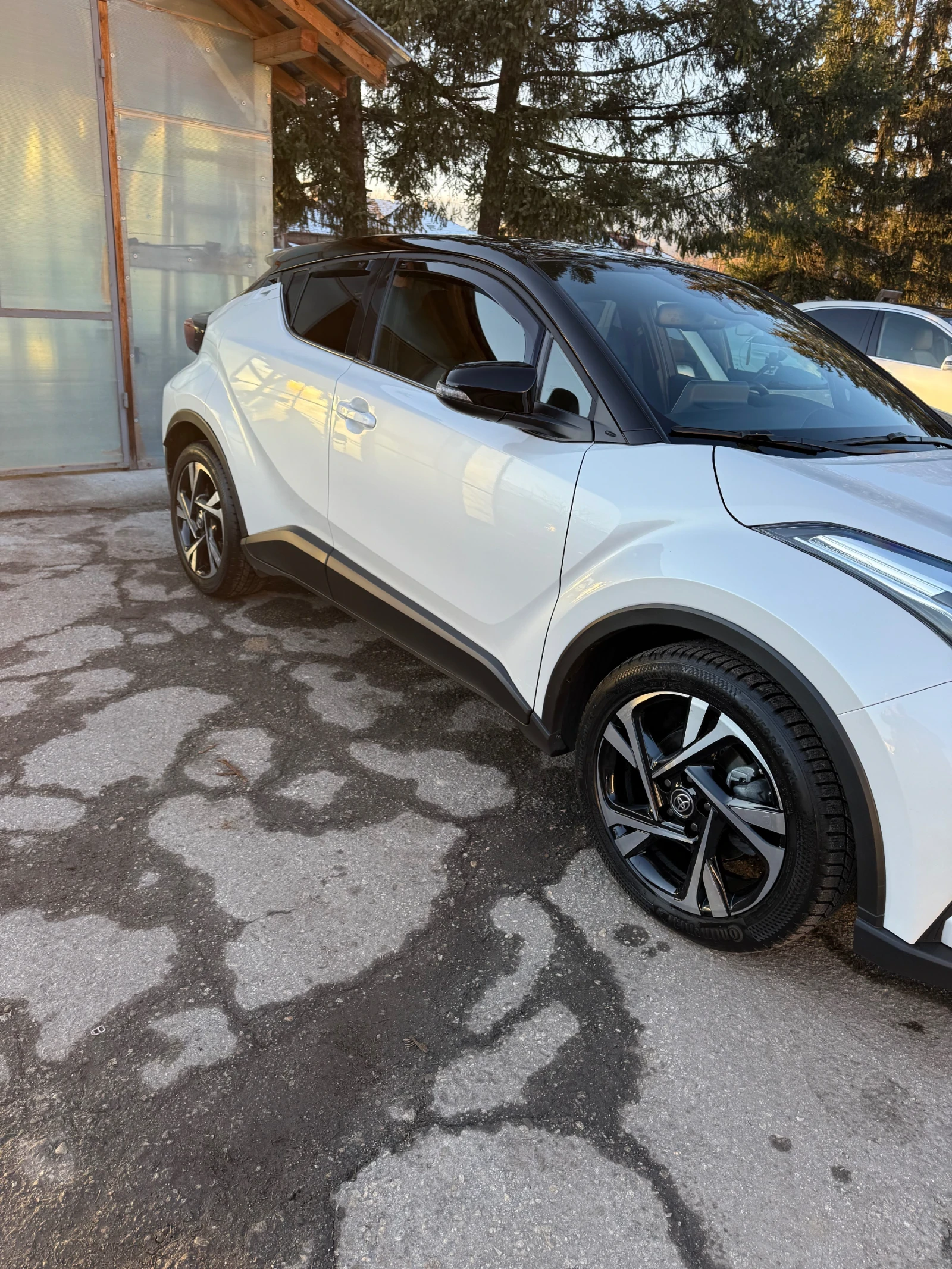 Toyota C-HR  - изображение 4