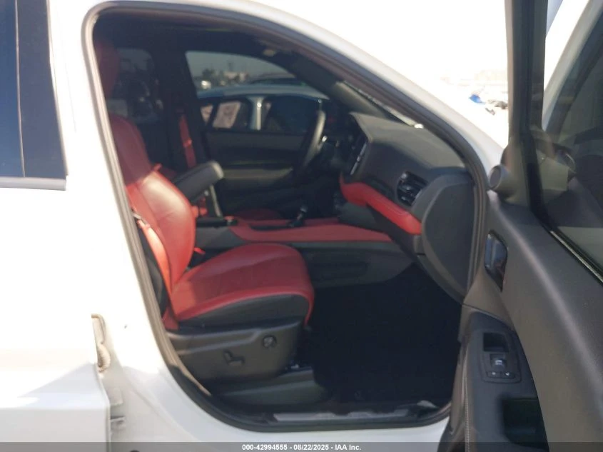 Dodge Durango 6.2L V-8 SUPERCHARGER, 710HP All Wheel Drive | Mobile.bg � ����������� 9