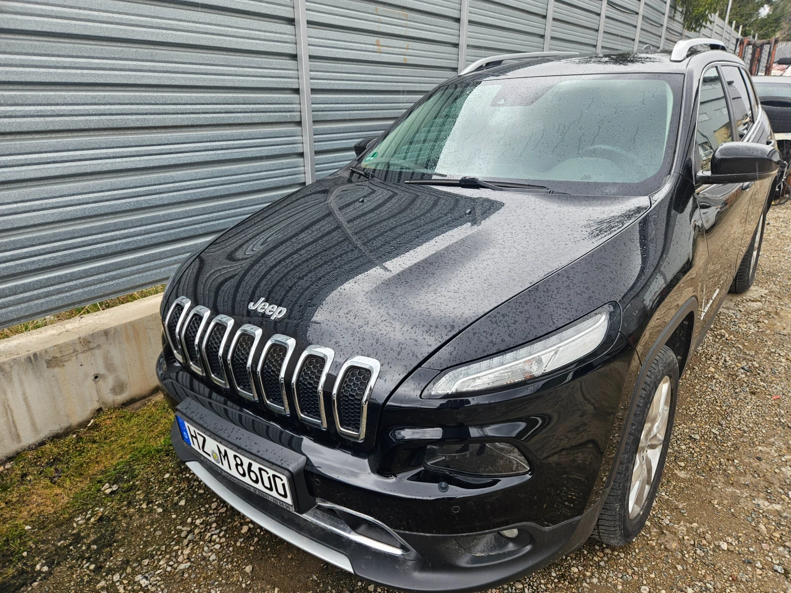 Jeep Cherokee 2.2dizel-200ks-2017god-Na chasti!!!