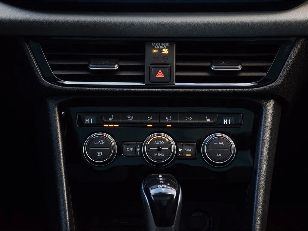 VW Taos Comfortline 4Motion АвтоКредит  (ЦЕНА ДО БГ), снимка 6 - Автомобили и джипове - 54011161