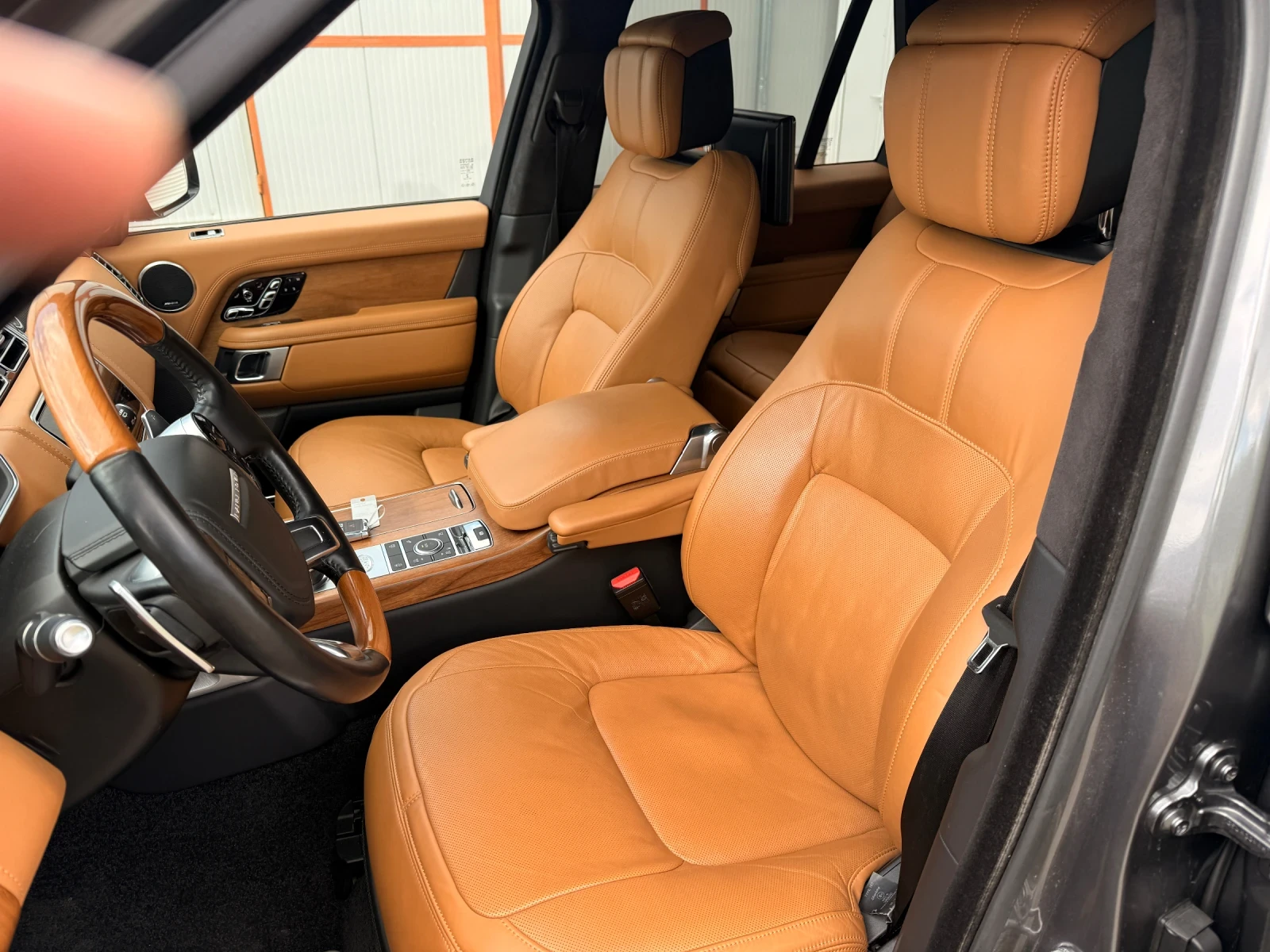 Land Rover Range rover 4.4 SDV8 Autobiography, Vogue, снимка 10 - Автомобили и джипове - 54478732