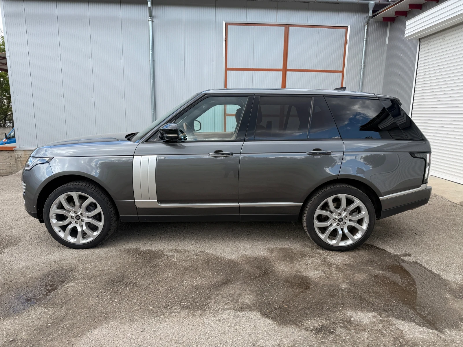 Land Rover Range rover 4.4 SDV8 Autobiography, Vogue, снимка 8 - Автомобили и джипове - 54478732