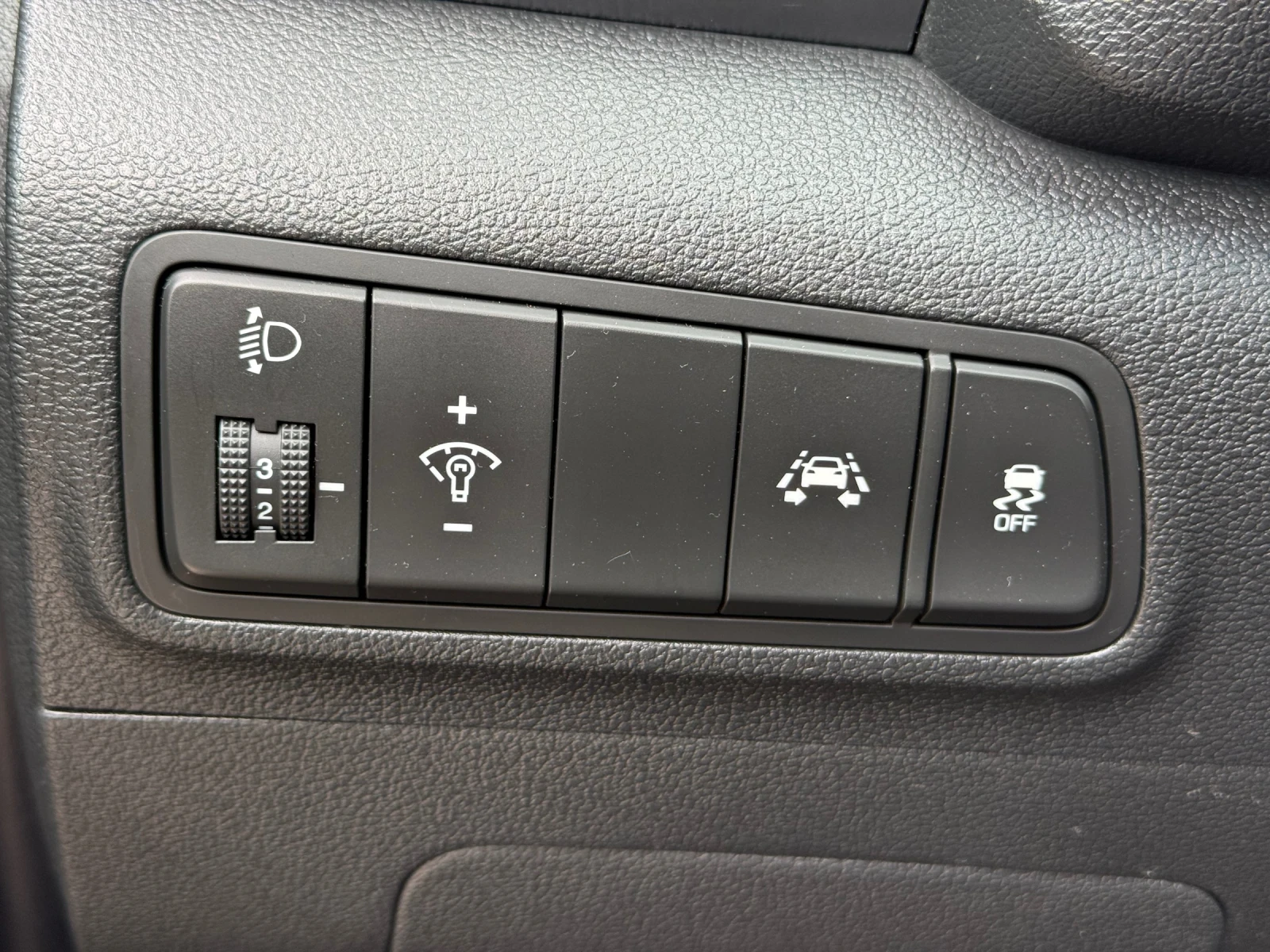 Hyundai Tucson 1.7CRDi, снимка 14 - Автомобили и джипове - 54658123