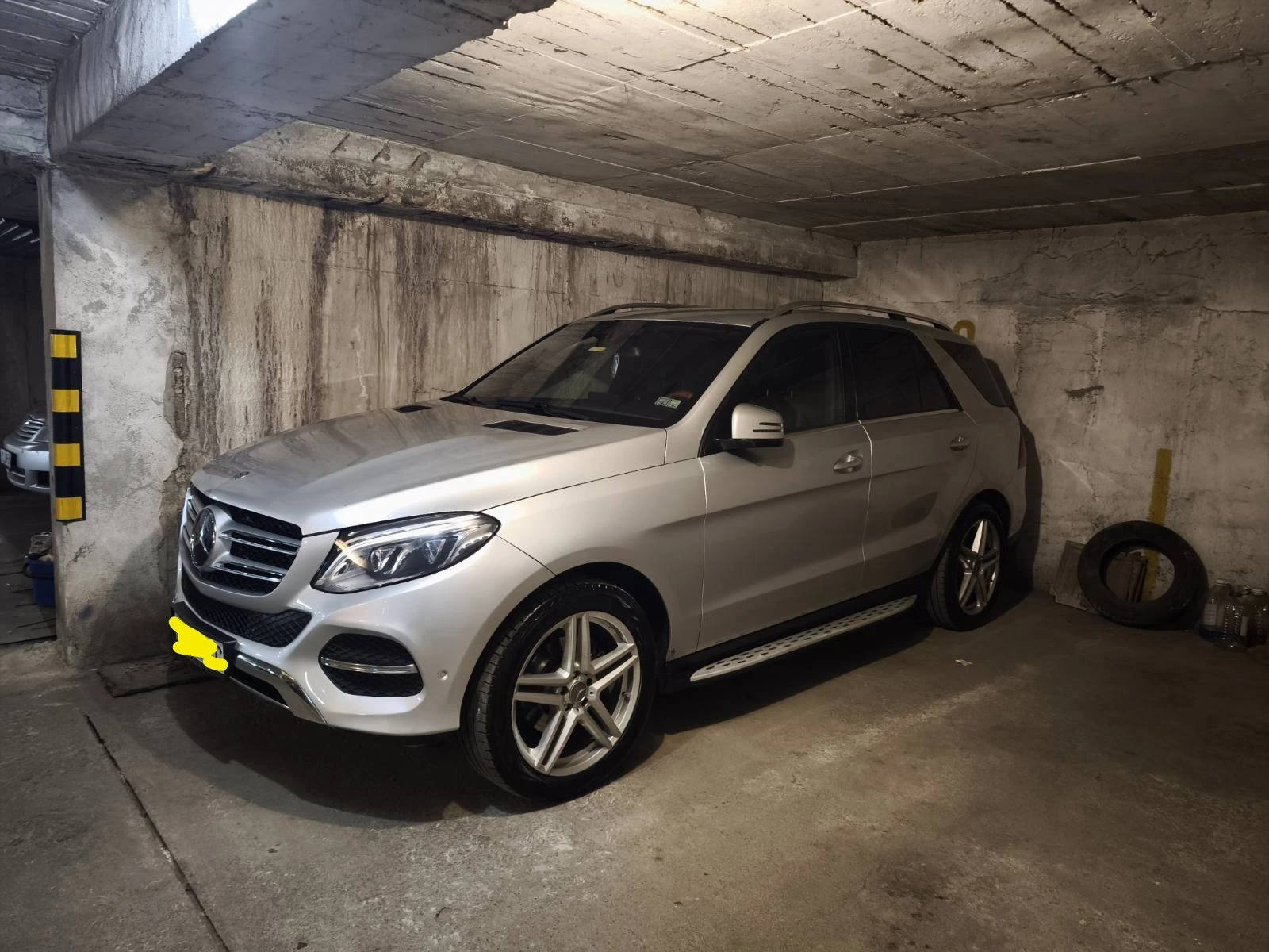 Mercedes-Benz GLE 350 4MATIC, снимка 14 - Автомобили и джипове - 54866383