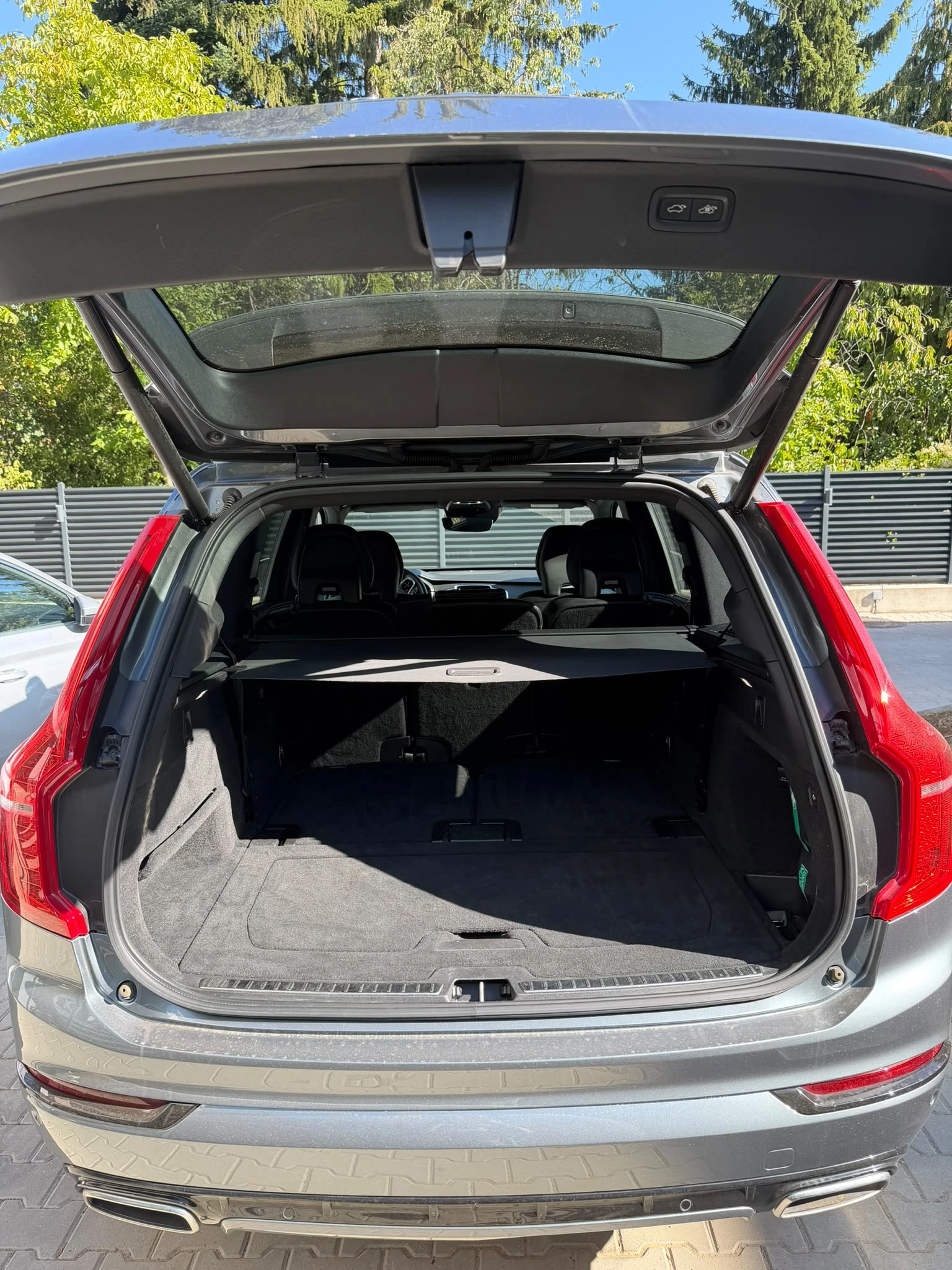 Volvo Xc90 R-DESIGN, снимка 7 - Автомобили и джипове - 56038443