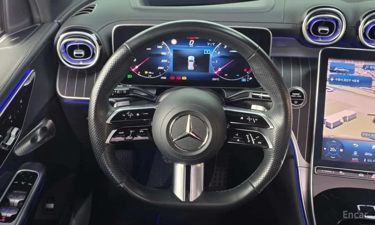 Mercedes-Benz GLC 4MATIC AMG Line/ОБДУХВАНЕ/ДИСТРОНИК/360, снимка 13 - Автомобили и джипове - 56185101