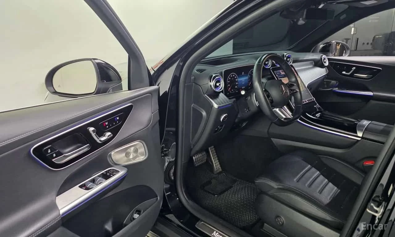 Mercedes-Benz GLC 4MATIC AMG Line/ОБДУХВАНЕ/ДИСТРОНИК/360, снимка 10 - Автомобили и джипове - 56185101