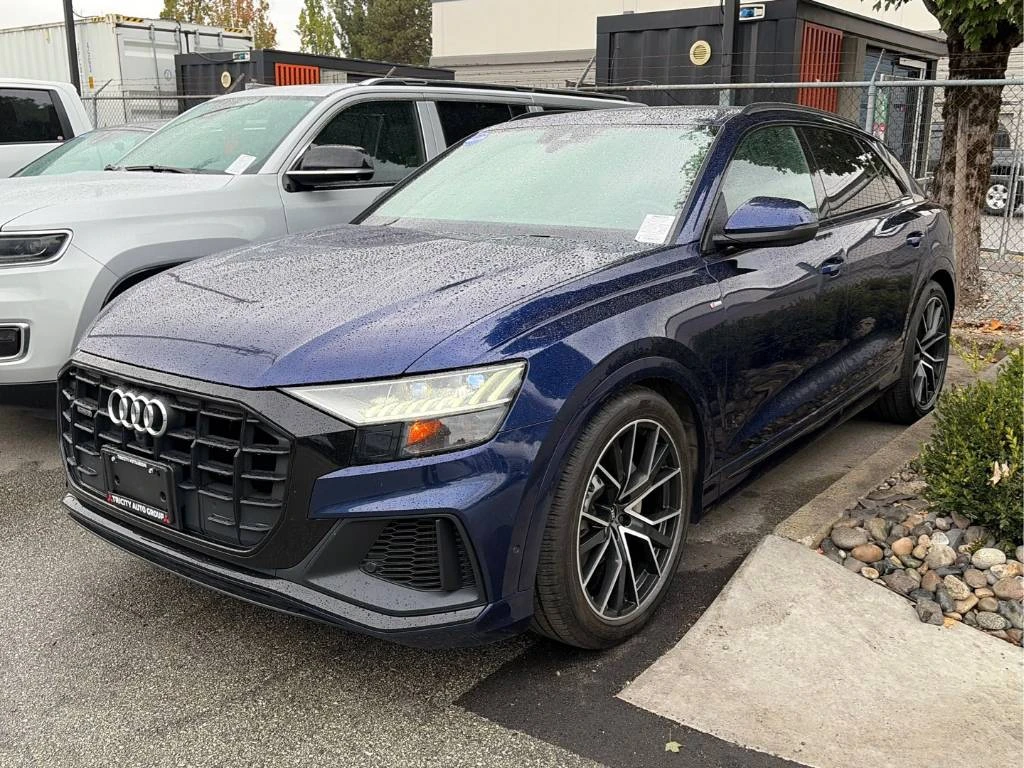 Audi Q8 Technik 55 TFSI* CARFAX* ОПЦИЯ ЗА ФИНАНСИРАНЕ* 