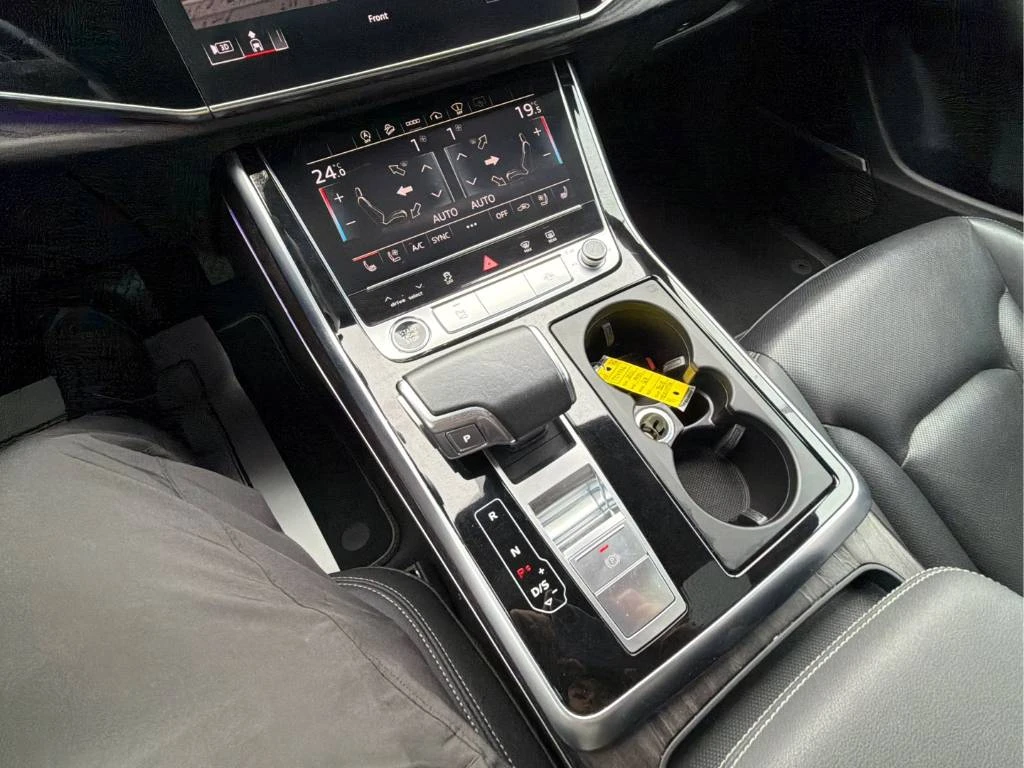 Audi Q8 Technik 55 TFSI* CARFAX* ����� �� �����������*  | Mobile.bg � ����������� 10