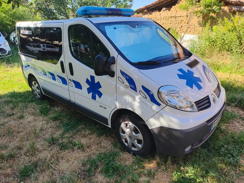 Renault Trafic 115 dci, снимка 3 - Бусове и автобуси - 47023337