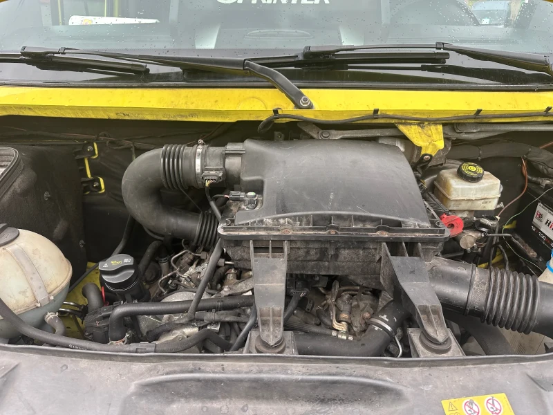 Mercedes-Benz Sprinter 319, снимка 12 - Бусове и автобуси - 52569875