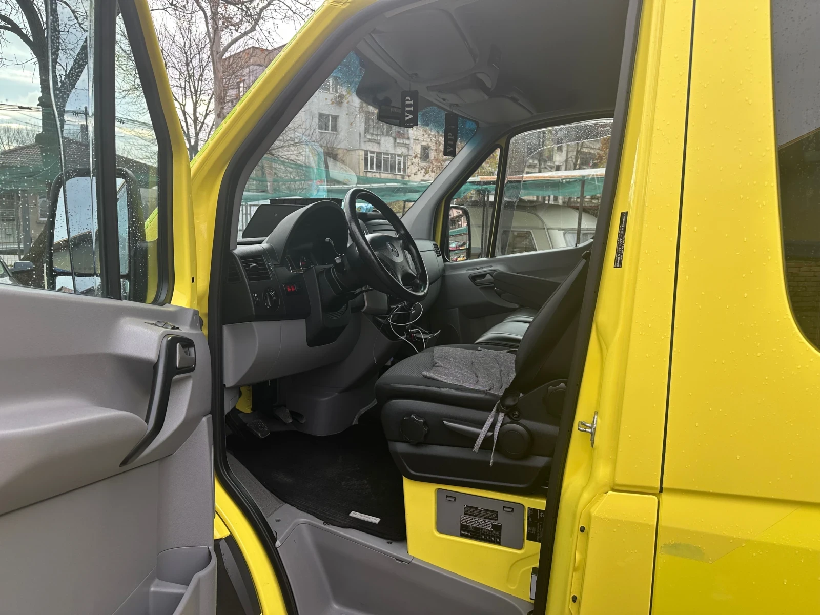 Mercedes-Benz Sprinter 319  - изображение 8