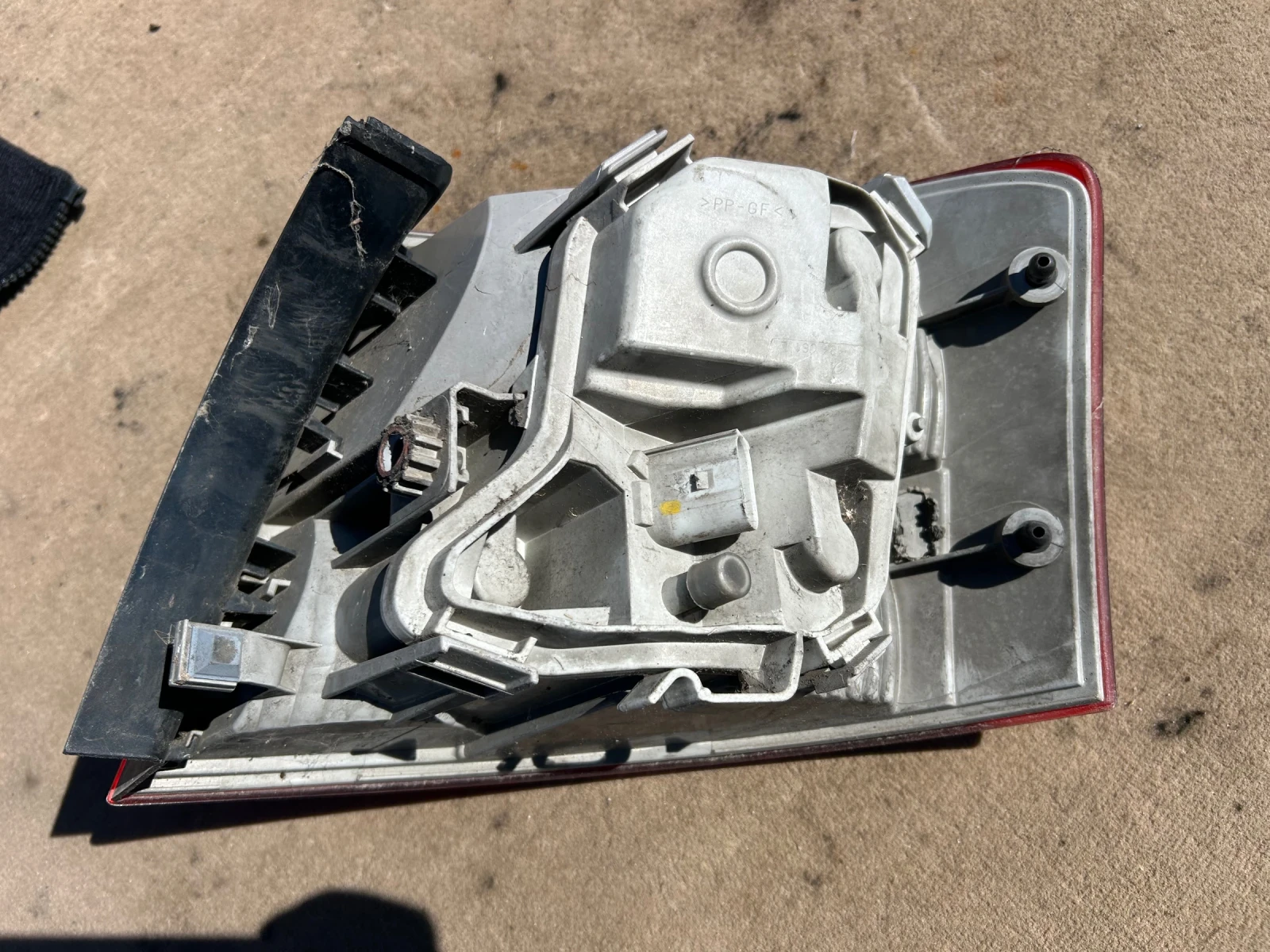 Ляв външен стоп AUDI A4B7 комби , снимка 3 - Части - 53812888