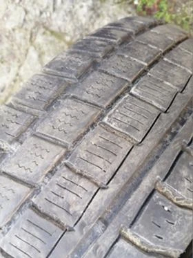 Гуми Зимни 205/70R15, снимка 7