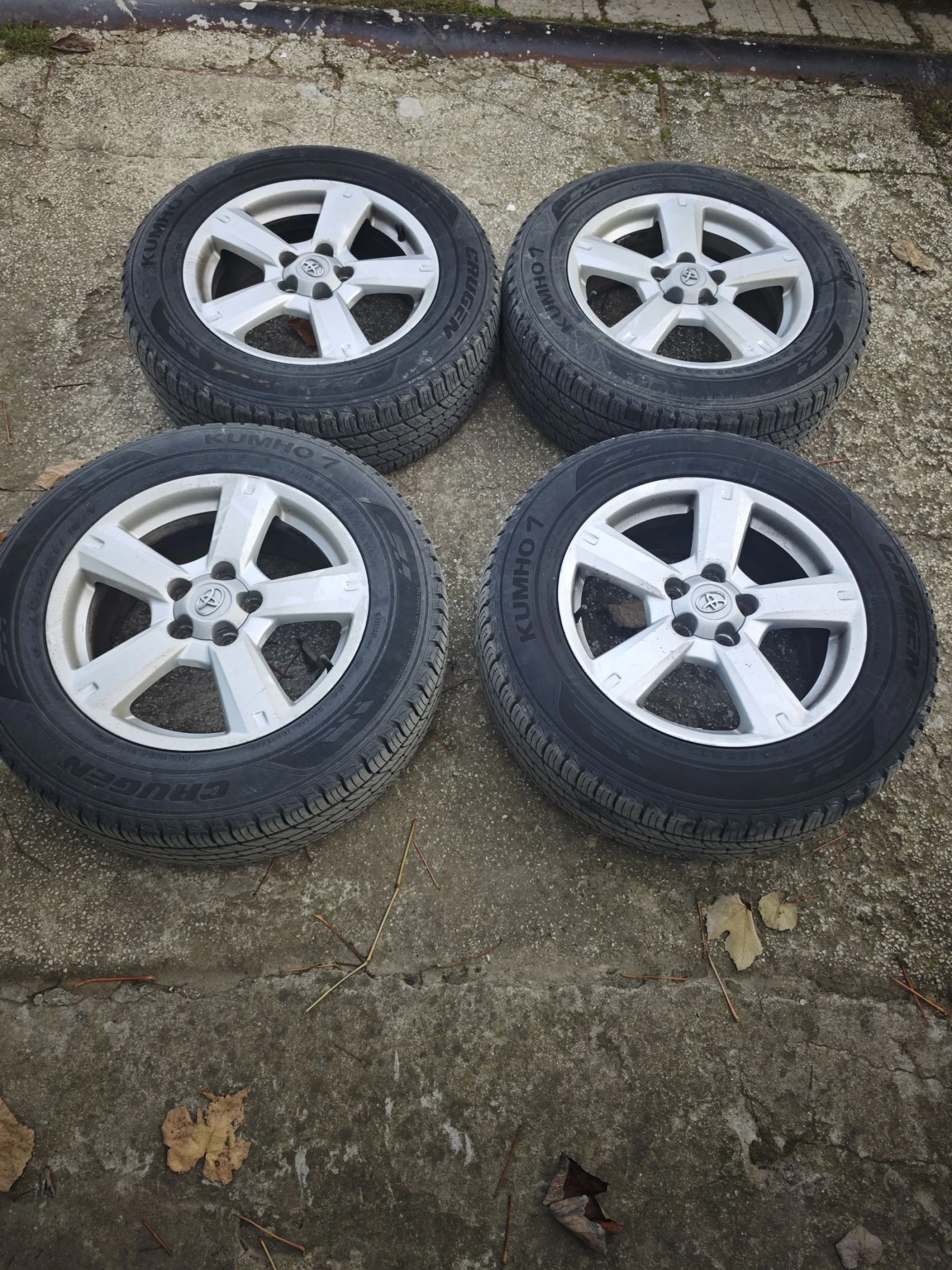 Гуми с джанти Kumho 225/65R17