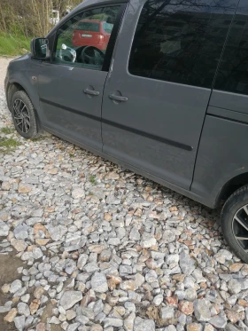 VW Caddy 109 К. С. , снимка 3