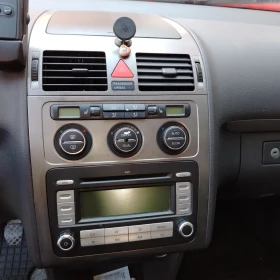 VW Touran 1.9 TDI, снимка 11