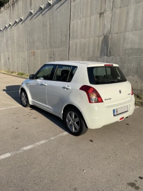 Suzuki Swift Автоматик, снимка 3