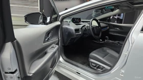 Toyota Prius 2.0* HYBRID* XLE* ПОДГРЕВ* ОБДУХВАНЕ* ПАНО* КАМЕРА, снимка 9