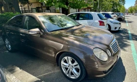 Mercedes-Benz E 200, снимка 7