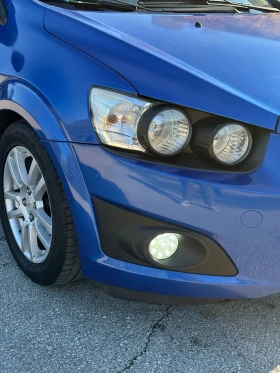 Chevrolet Aveo Хечбек, снимка 4