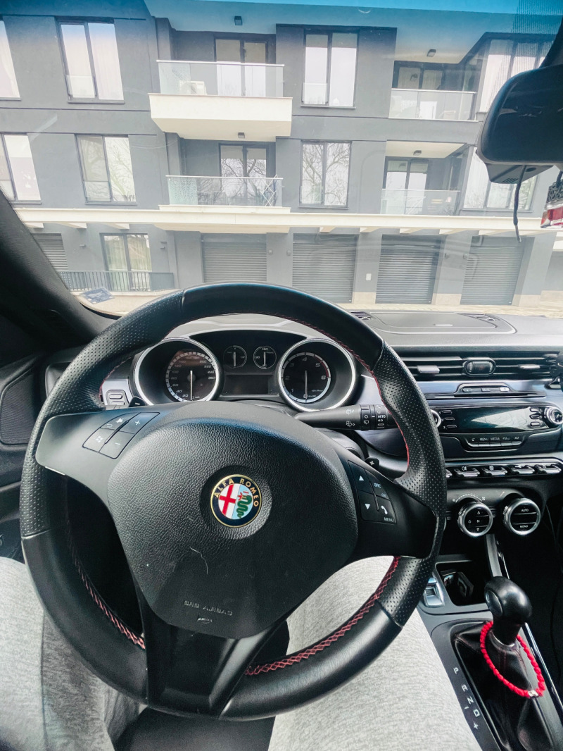 Alfa Romeo Giulietta 2.0jtd QV, снимка 5 - Автомобили и джипове - 46430875