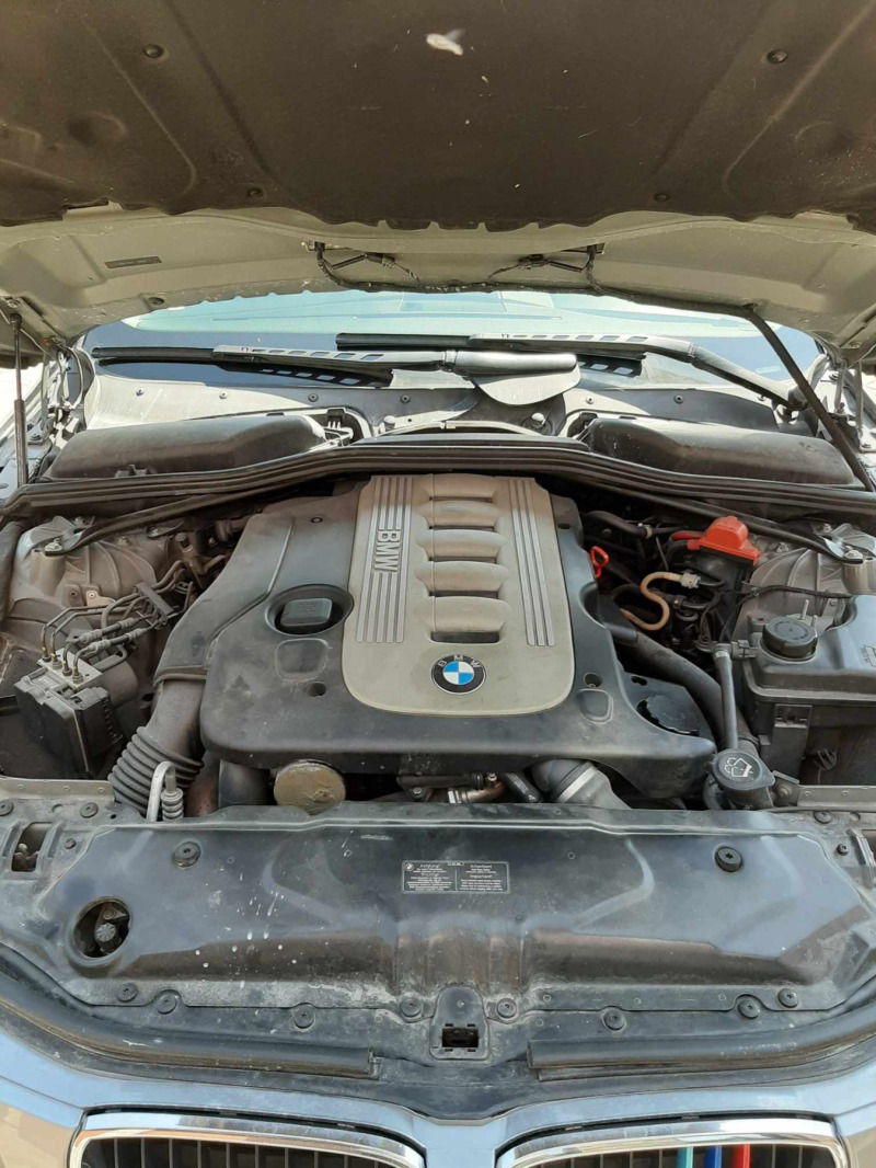 BMW 525 Седан, снимка 8 - Автомобили и джипове - 45406524