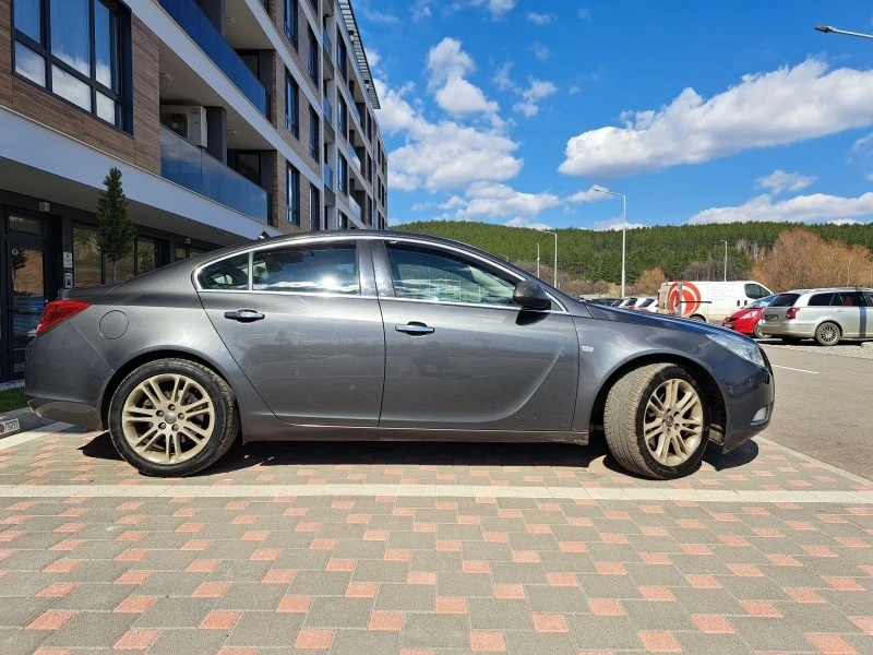 Opel Insignia 1.6T/180кс/ГАЗ, снимка 3 - Автомобили и джипове - 47164753