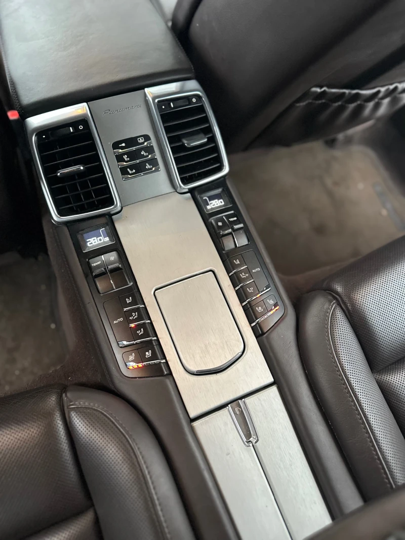 Porsche Panamera, снимка 8 - Автомобили и джипове - 48481472