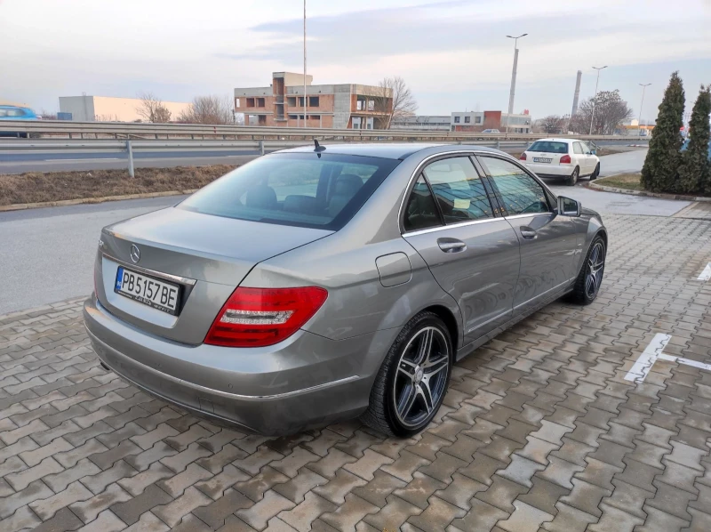 Mercedes-Benz C 180 C180 компресор 156кс. Avangarde, снимка 4 - Автомобили и джипове - 49189232