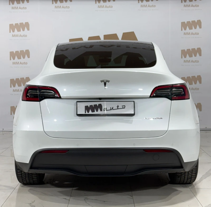 Tesla Model Y Dual Motor, снимка 5 - Автомобили и джипове - 49661835
