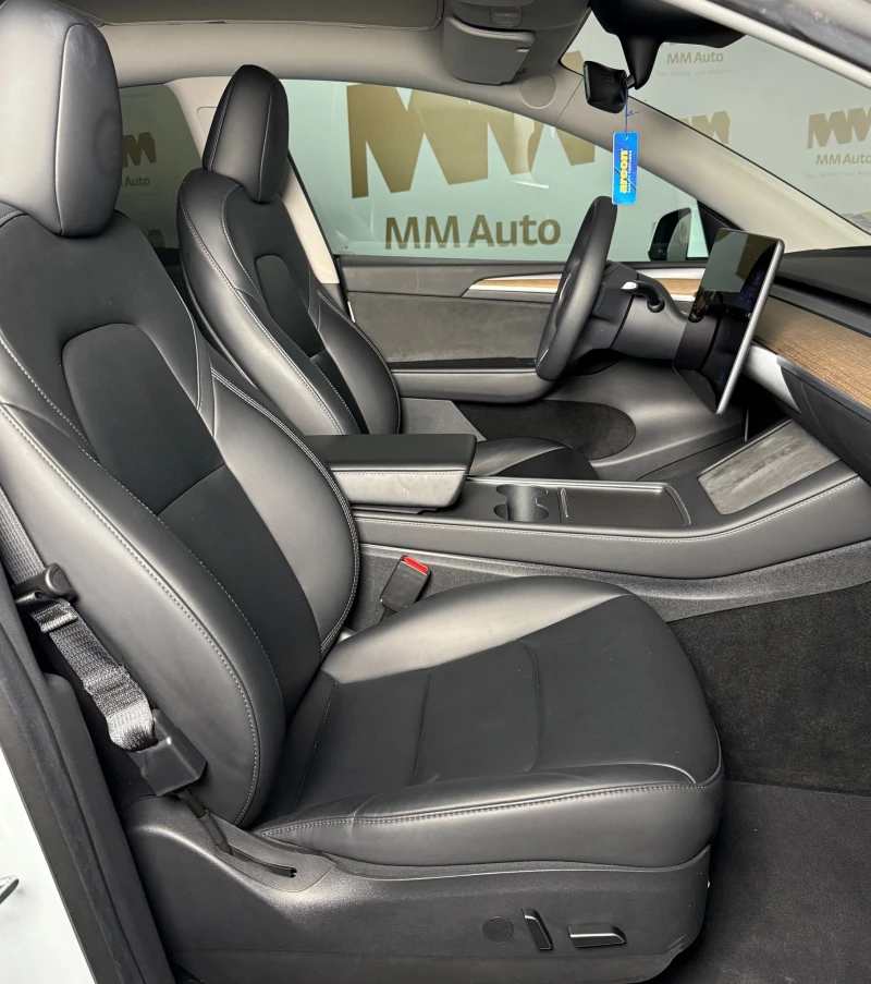 Tesla Model Y Dual Motor, снимка 7 - Автомобили и джипове - 49661835