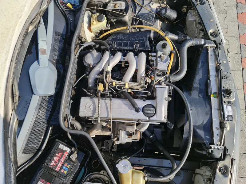 Mercedes-Benz 190 2.0D 72кс., снимка 9 - Автомобили и джипове - 52711057