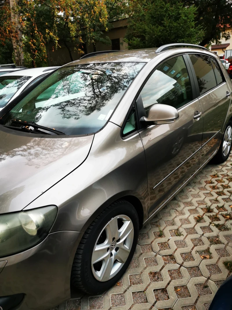 VW Golf Plus, снимка 11 - Автомобили и джипове - 51906429