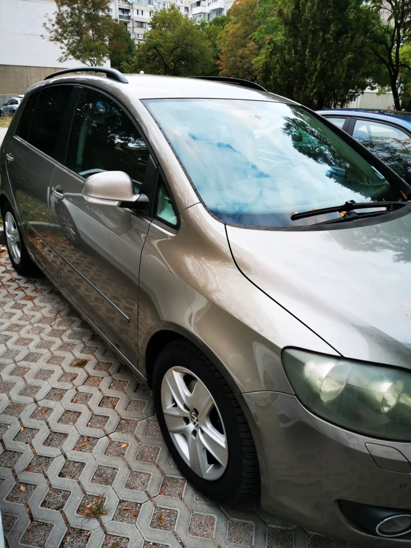 VW Golf Plus, снимка 4 - Автомобили и джипове - 51906429
