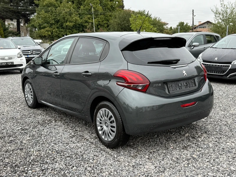 Peugeot 208 Facelift 1.6HDI /EU6/Нови зимни гуми/Нов ангренаж, снимка 6 - Автомобили и джипове - 51955807