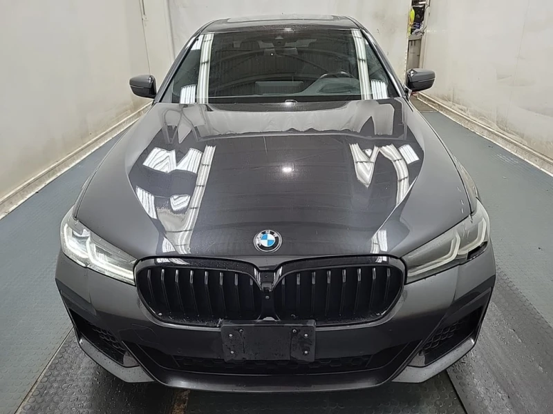 BMW 550 * M550I XDRIVE * CARFAX * ЦЕНА ДО БГ, снимка 2 - Автомобили и джипове - 52876725
