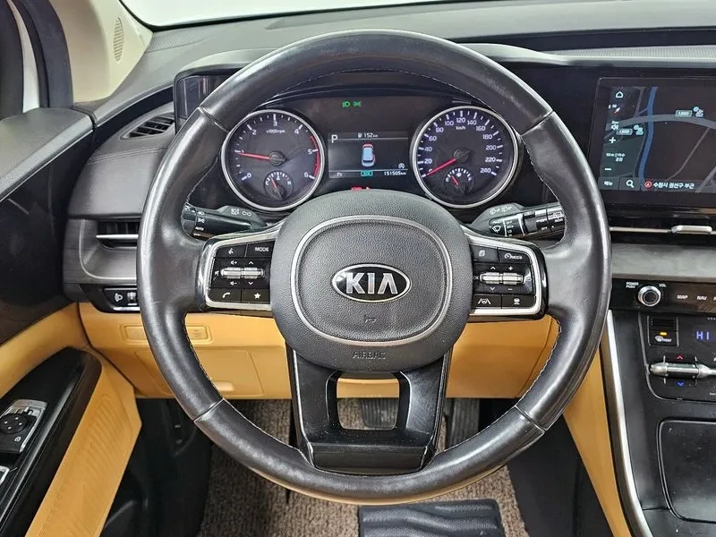 Kia Carnival 9-SEATER PRESTIGE, снимка 13 - Автомобили и джипове - 55100148