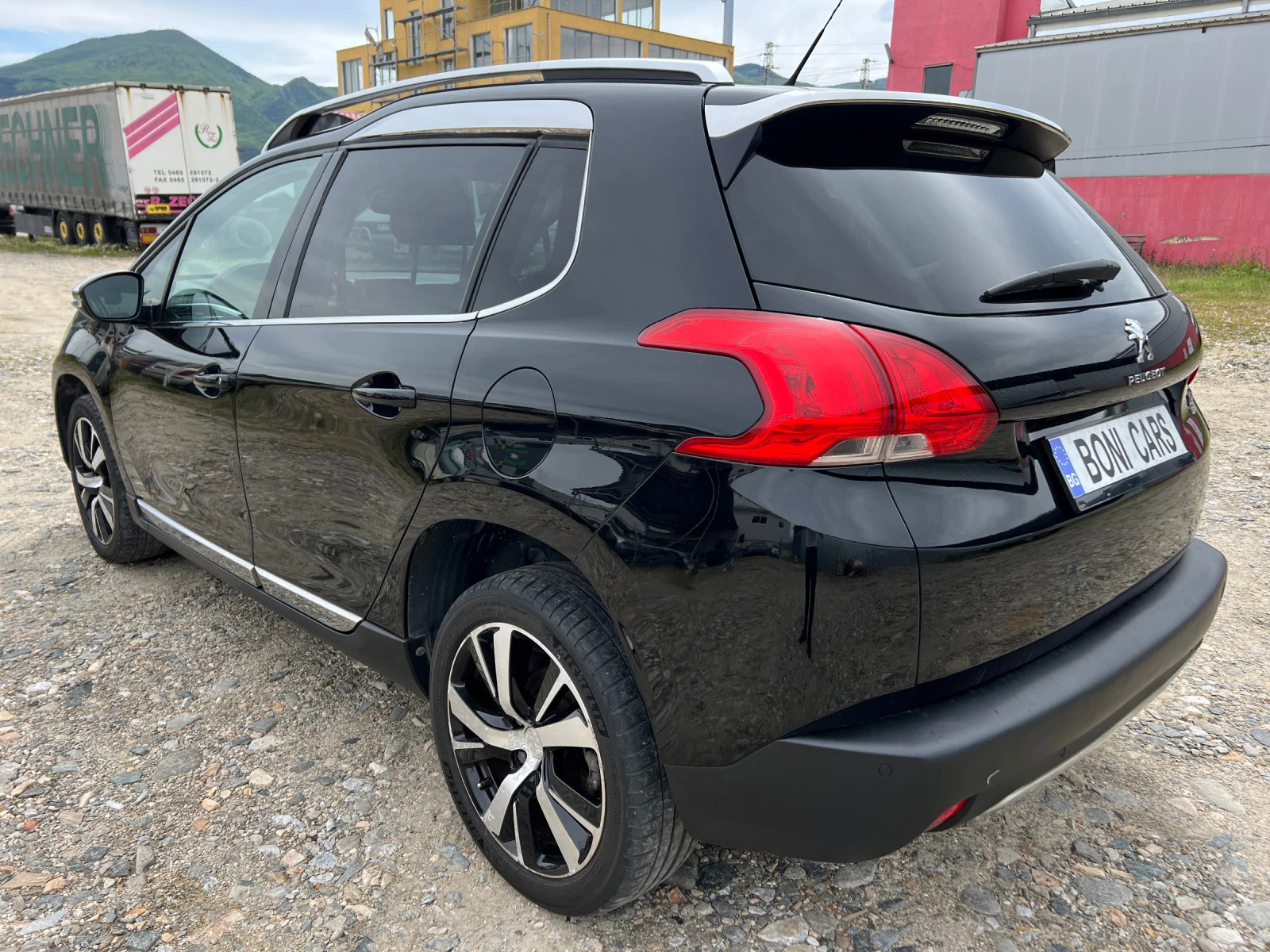 Peugeot 2008 1.6 e-HDi 92к.с. EURO5B Panorama - изображение 7