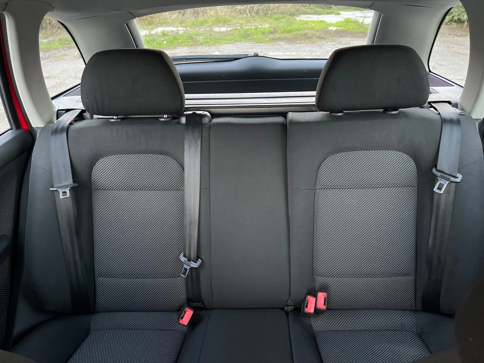 Skoda Fabia 1.2  64к.с - изображение 9
