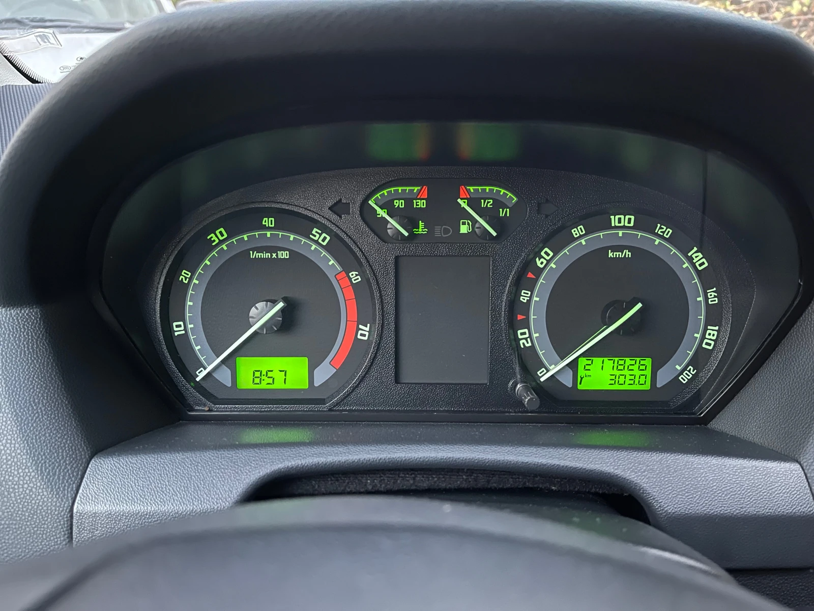 Skoda Fabia 1.2  64к.с | Mobile.bg — изображение 15