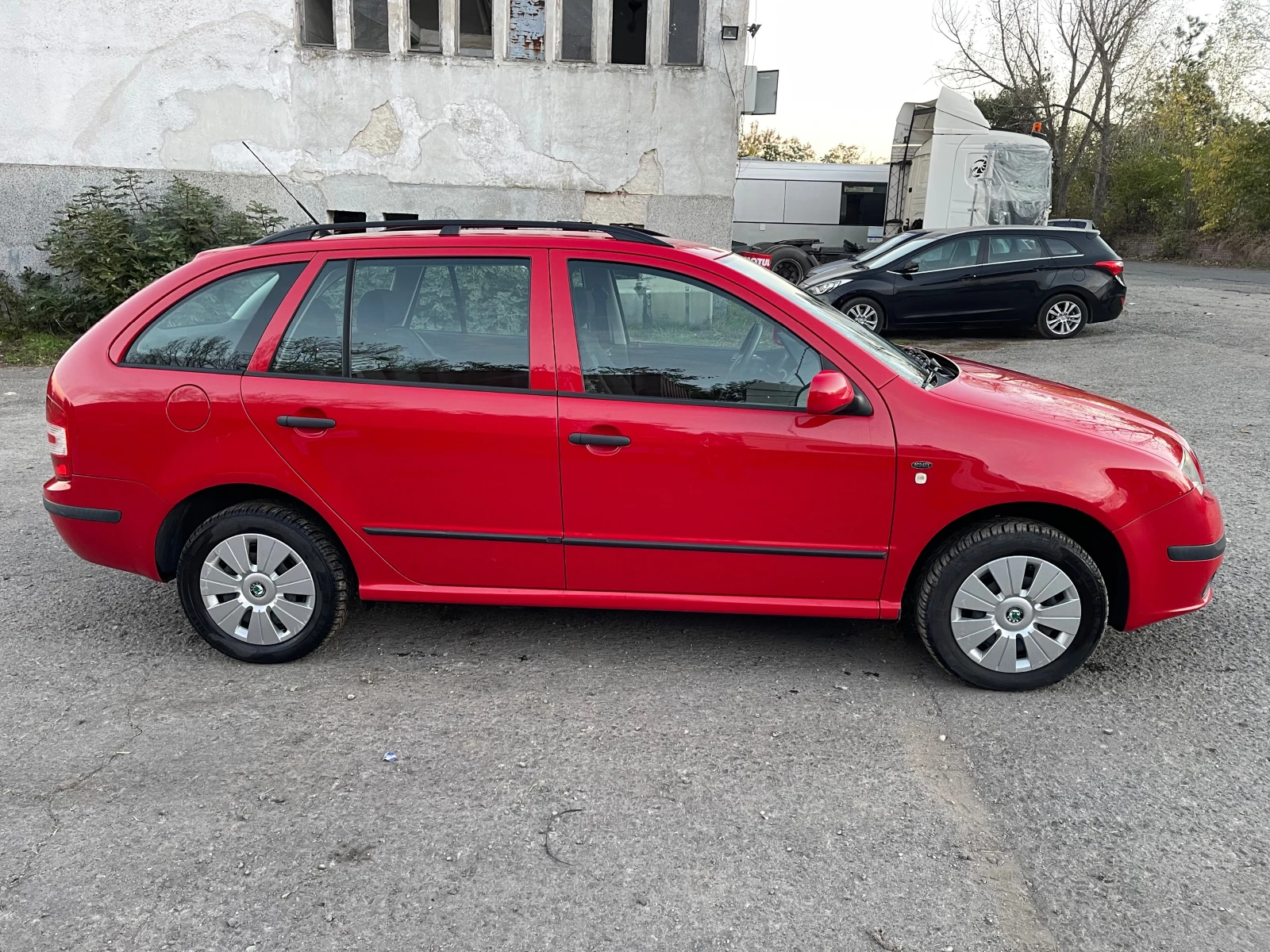 Skoda Fabia 1.2  64к.с - изображение 2