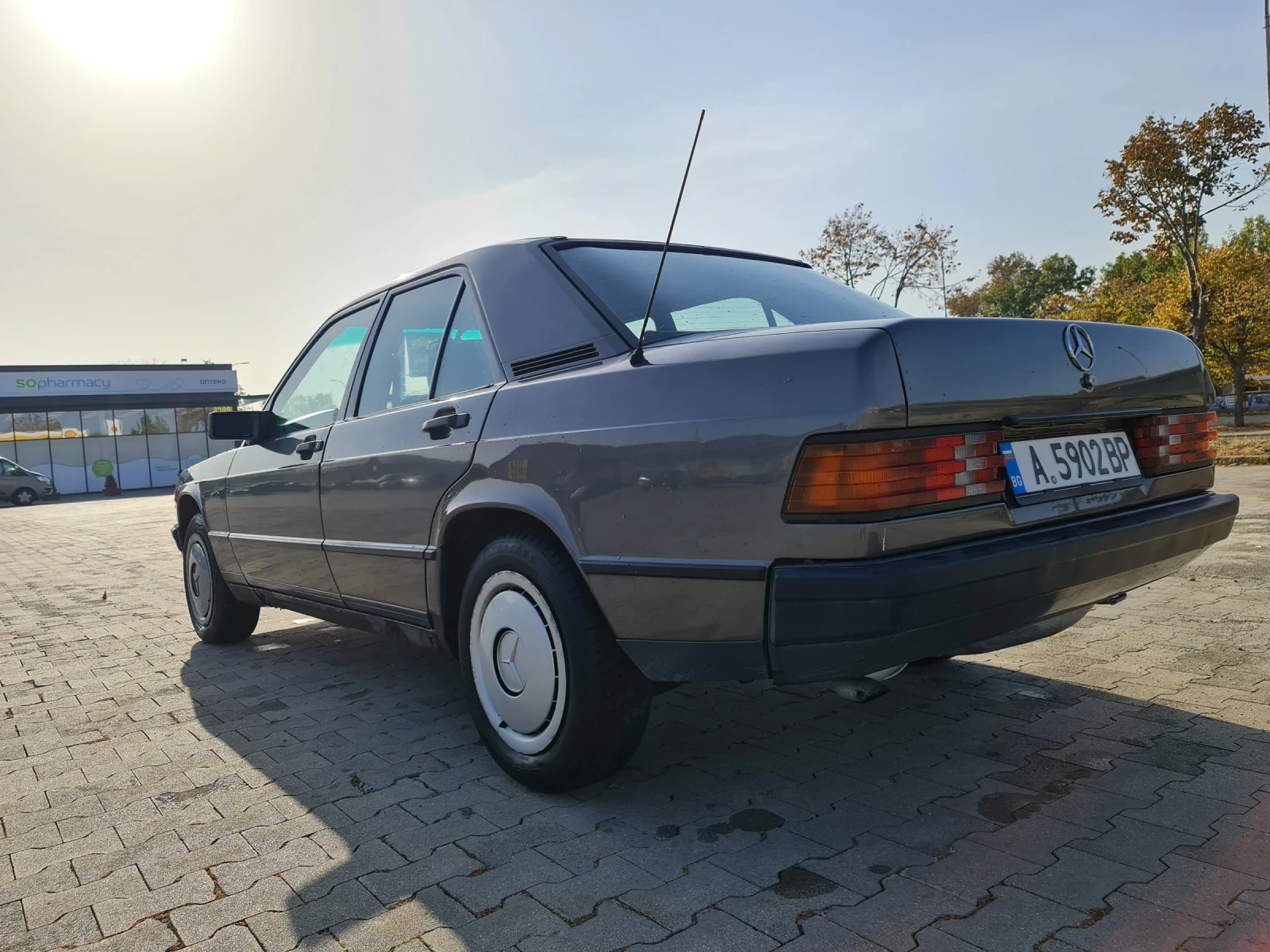 Mercedes-Benz 190 2.0D 72. | Mobile.bg   11