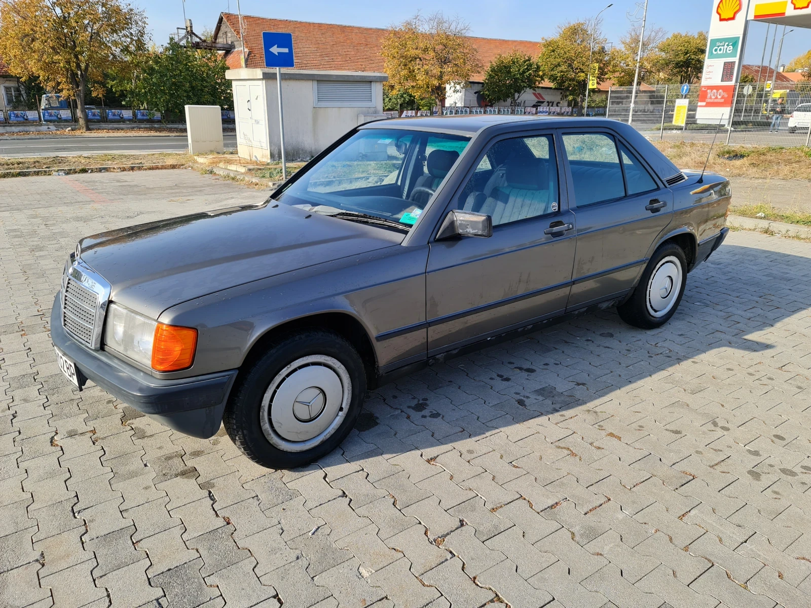 Mercedes-Benz 190 2.0D 72. | Mobile.bg   13