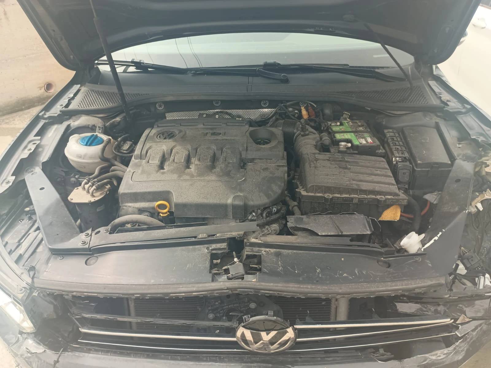 VW Passat 2.0TDI DSG FACELIFT - изображение 7