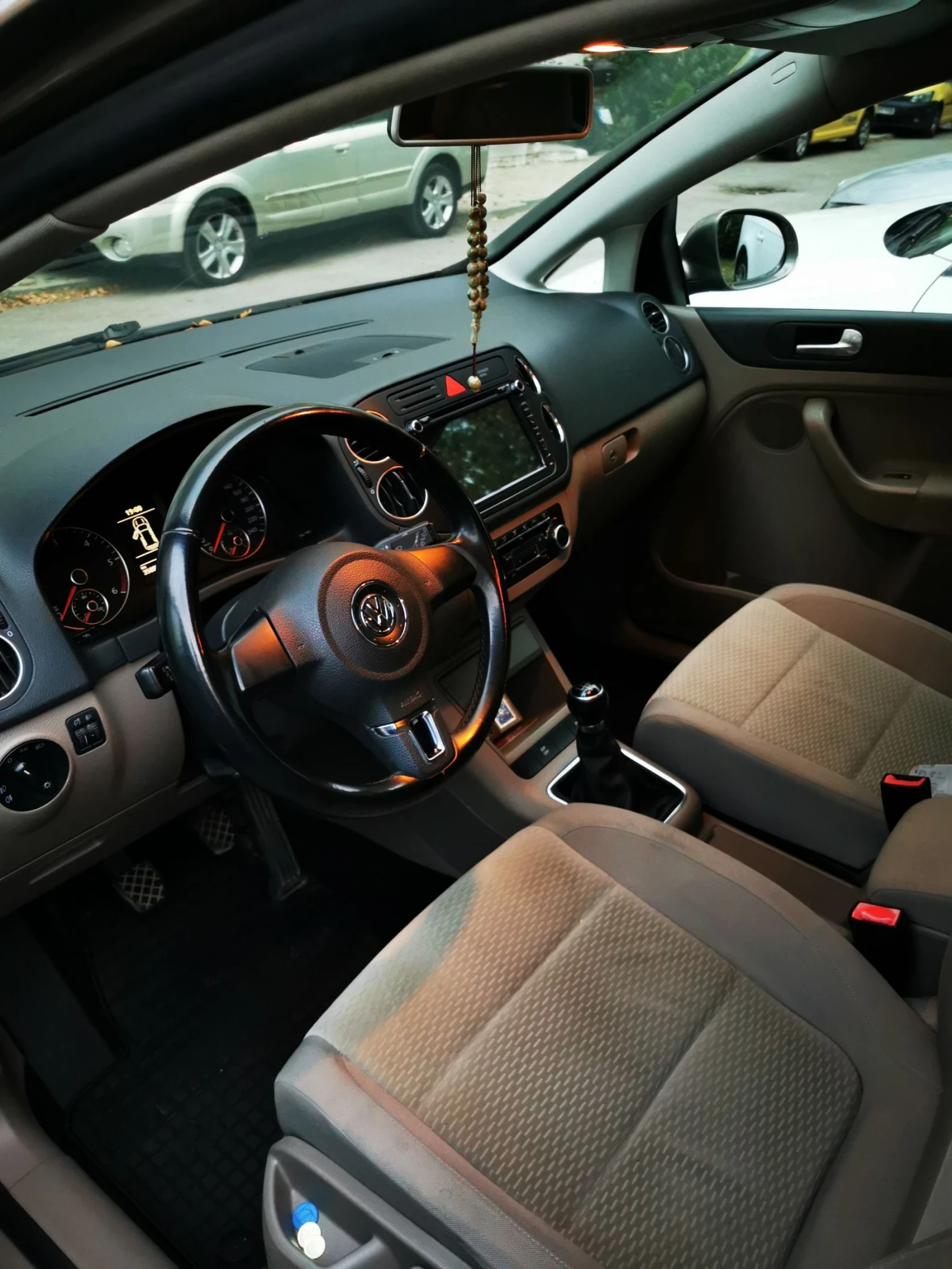VW Golf Plus  - изображение 10