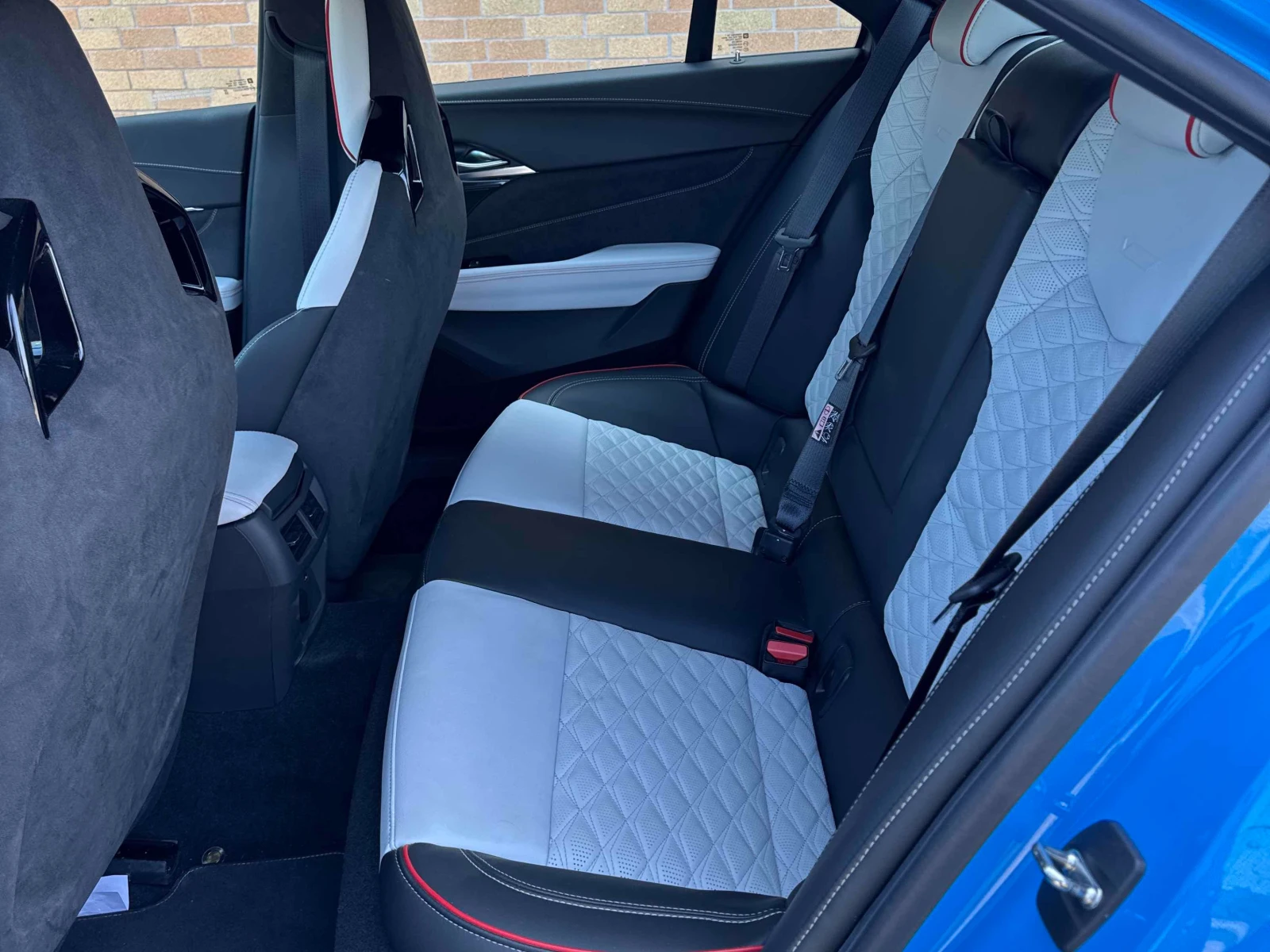 Cadillac Cts CT4-V Blackwing * * CARFAX * * АВТО КРЕДИТ * *  - изображение 8