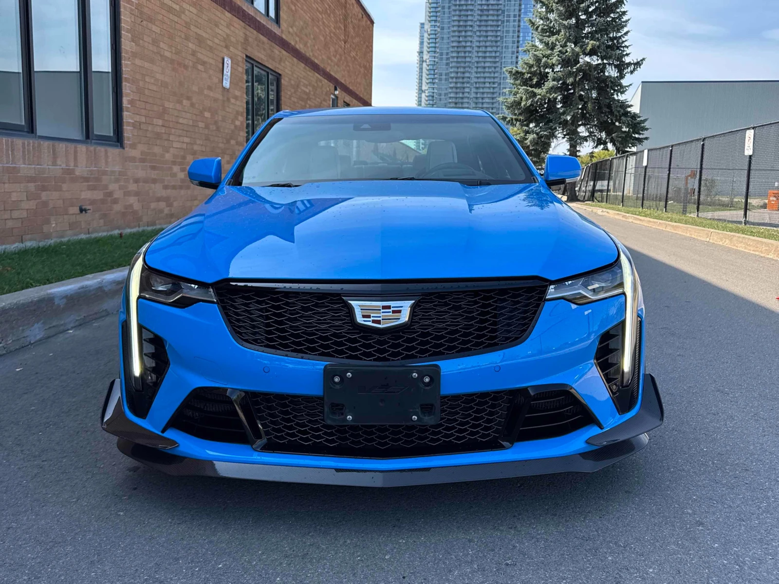 Cadillac Cts CT4-V Blackwing * * CARFAX * * АВТО КРЕДИТ * *  - изображение 2