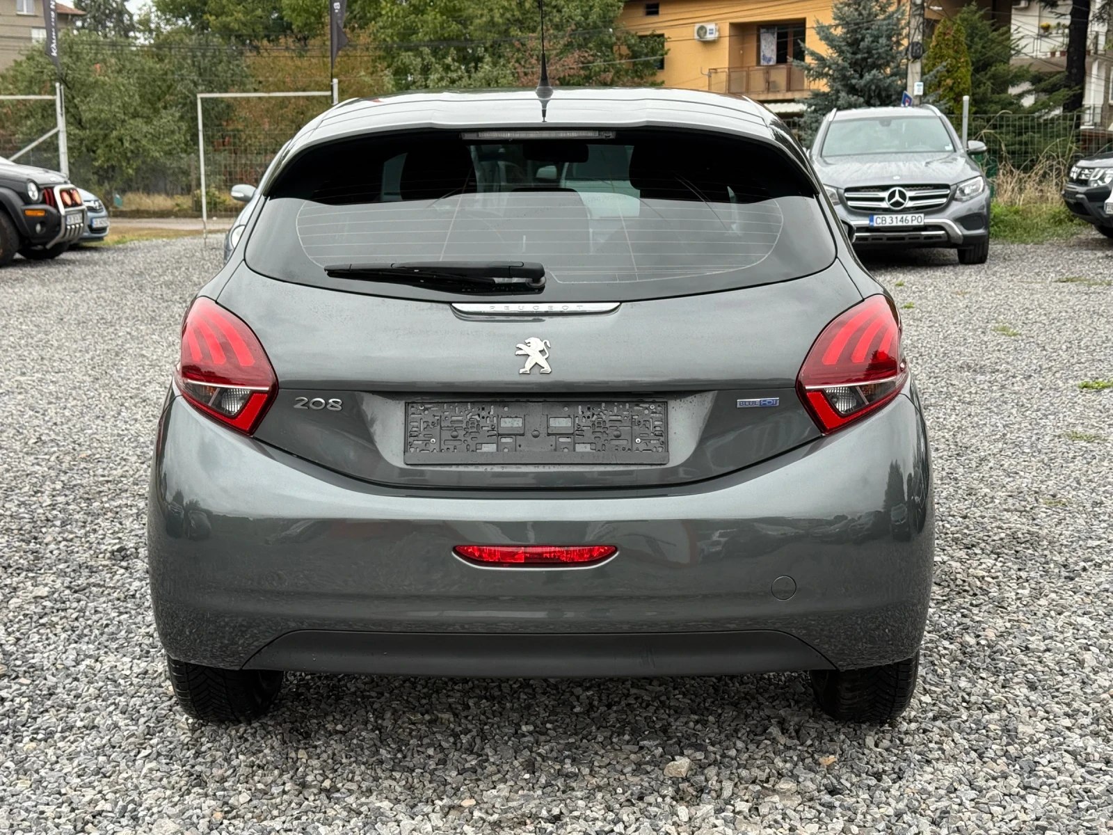 Peugeot 208 1.6HDI 100кс, EU6 Нови зимни гуми/Сменен ангренаж - изображение 8